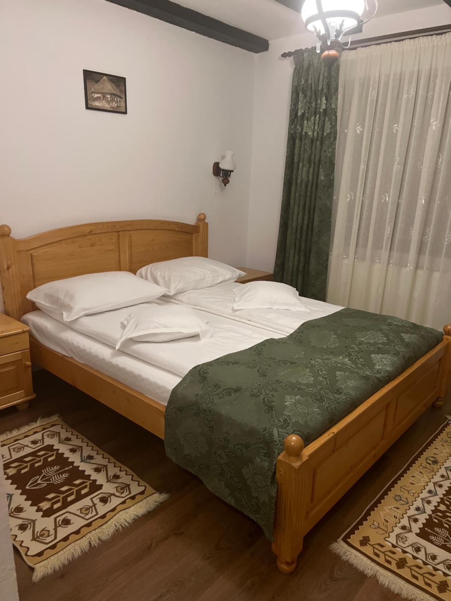 Poiana Soarelui Bed & Breakfast Moeciu De Sus Ngoại thất bức ảnh